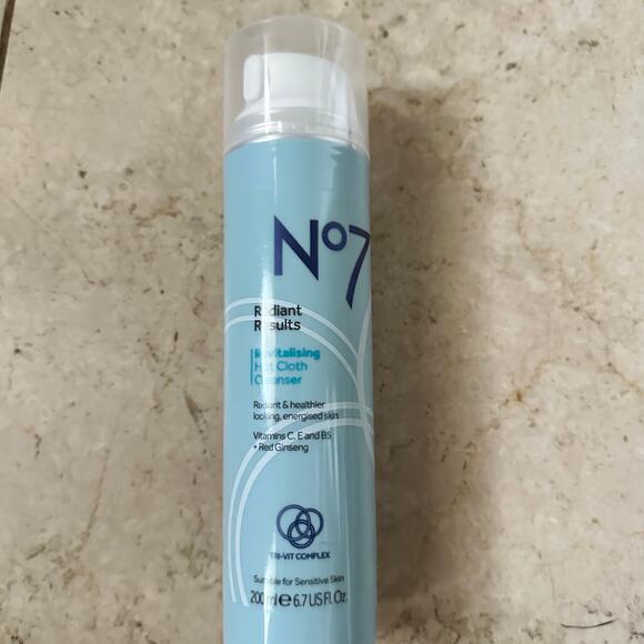 No7 Radiant Results Revitalising Hot Cloth Cleanser 6.7 fl oz 200 ml NO CLOTH - Picture 4 of 8